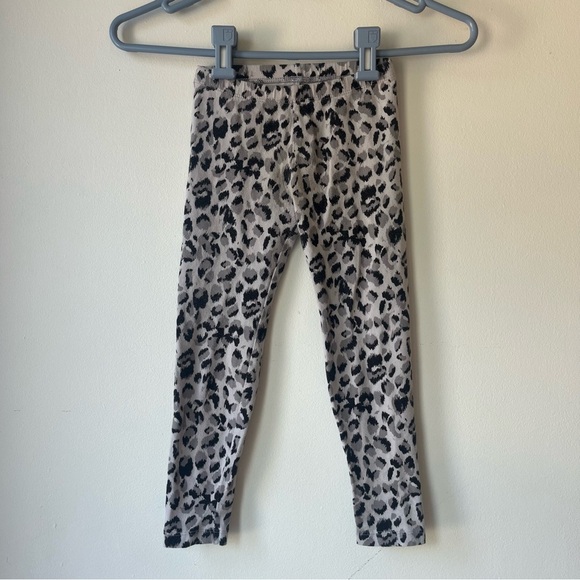 🌼 5/$25 Old Navy Girls Leopard Print Leggings Gray Black Size 5T - Picture 1 of 8
